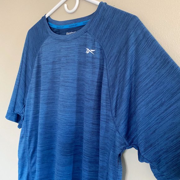 Reebok heathered blue performance workout shirt - Picture 3 of 5